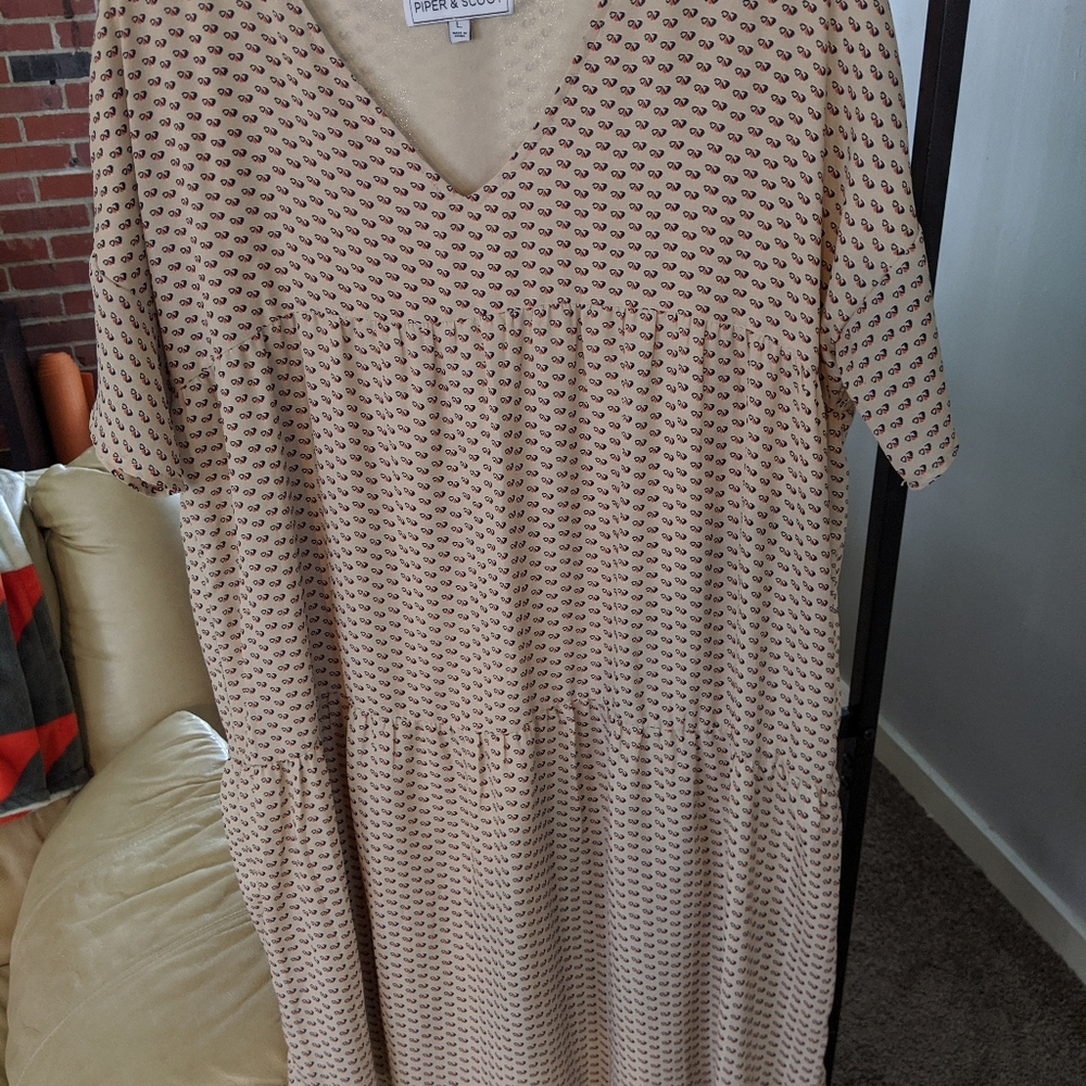 Piper and Scoot - Patterned, tiered midi dress